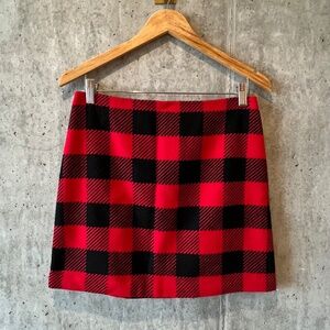 Vineyard Vines Buffalo Plaid skirt